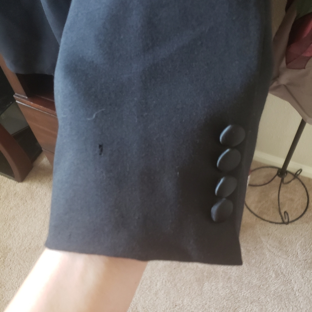 Single Breasted One Button Multiple Inside Pocket… - image 5